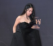 김소혜, 주체 불가 드레스 [SE★포토]