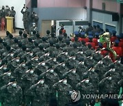 외신, 저출산 또 경고…'한국소멸론' 이어 '국방약화 악재' 지적