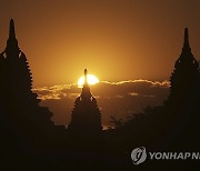 Myanmar New Year's Eve