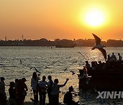 MYANMAR-YANGON-SUNSET