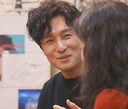 김동완, 펌 헤어스타일 변신…‘자만추’ 서윤아와 첫 데이트 (신랑수업)