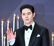 김동준, 연기력 논란 딛고 최우수상 "제아 멤버들 그립다" [KBS 연기대상]