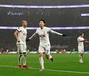 '12골5도움' 손흥민, EPL 전설들이 뽑은 베스트11에 선정