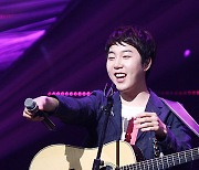 장범준, 2년 만의 콘서트 돌연 취소... "암표 문제"