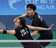 Korea takes two more badminton bronze medals after China losses