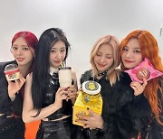 메가MGC커피, 전속모델 ITZY 응원하는 커피트럭 지원