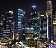 SINGAPORE ECONOMY