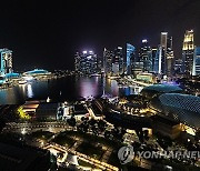 SINGAPORE ECONOMY