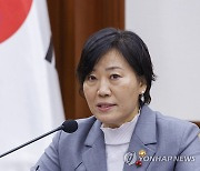 농식품장관, 농가 방문…"경영비 부담 완화에 다각적 노력"