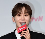 [TEN포토]세븐틴 승관 '다이어트 리스크 있었지만 극복했다'