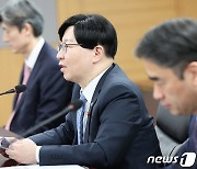 공모펀드 경쟁력 제고방안 간담회 발언하는 김소영 부위원장