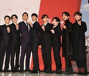 세븐틴 '살루떼!'