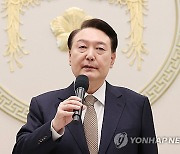 [사설] 尹, 신년업무보고에서 주요 국정·현안 설명하고 이해 구해야