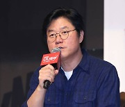 [포토] 인사말 하는 나영석 PD