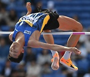 High jumper Woo Sang-hyeok wins first int'l title of year