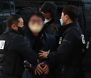 '살인미수' 이재명 습격범, 중형 전망 이유는…고의성·흉기 관건