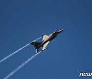 노르웨이 F-16 두 대 덴마크 보낸다…우크라 조종사 훈련 지원