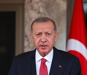 터키 대통령, 美·獨 등 10국 대사에 “본국으로 돌아가라”