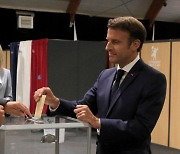 프랑스, 20년만에 여소야대… “마크롱 정치적 마비 위기”