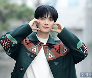 [포토] 김종현, '귀여운 볼하트~'