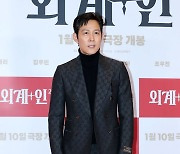 이정재 '최동훈 감독과의 의리'