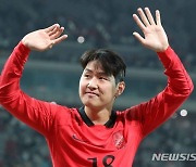 이강인 이쯤 되면 '우승 요정', AG 금메달→PSG 슈퍼컵→韓축구 64년 숙원까지 풀러간다