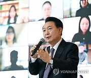 '쌍특검' 이례적 신속 거부권…부당성 부각·총선 악재 최소화