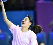 [JB포토] WKBL 걸즈 페스티벌, 이해란 '놓고 온다'