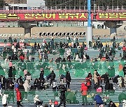 화천산천어축제 개막 첫날 인파