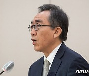 선서문 낭독하는 조태열 외교부 장관 후보자