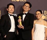 Korean American director's 'Beef' wins big at 81st Golden Globe Awards