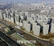 “떨어지는 칼날? 강남3구는 잡아야지”…송파 헬리오·파크리오 거래최다