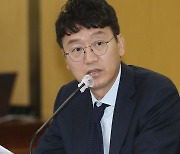 김웅, 오늘 불출마 선언할 듯…장제원 이어 2번째