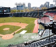 프로야구 공짜로 보는 시대 끝났다… 티빙 우선협상자 선정, 프로야구 유료화 논란 점화