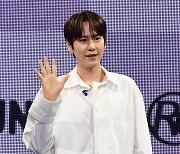 [TEN포토]규현 '타이틀곡 '그렇지 않아'로 컴백'