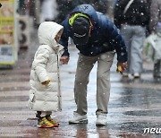 전국 최대 3.6㎝ 눈…서울은 밤까지 8㎝ 더 내린다