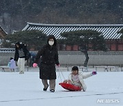 할머니와 만드는 겨울 추억