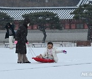 할머니와 만드는 겨울 추억