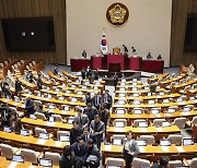 국회, 오늘 본회의…우주항공청 설치법·개 식용 금지법 처리