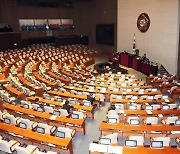 텃밭에 몰리는 대통령 측근들…민주당, 자객 출마 '시끌'