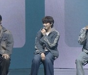 “이제 시작” B1A4, 2년 만의 컴백 쇼케이스 성료