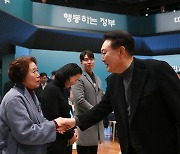 尹대통령 "내집,내재산인데… 국가가 선택 못막아"