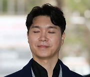 박수홍 큰형 "자식처럼 키웠다" 선처 호소…검찰, 7년 구형