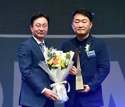 [포토] 슈피겐, '2024 대한민국 퍼스트브랜드 대상' 모바일액세서리 부문 수상