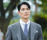 엄태구X한선화X권율의 로맨스 온다..JTBC '놀아주는 여자' 올해 방송