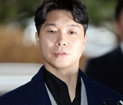 "한순간에 범죄자 가족 돼 억울"···친형 부부 '최후진술' 들은 박수홍 측이 그들에게 날린 일침