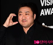 마동석의 주먹, 올해에도 먹힐까…'황야'부터 '범죄도시4'까지 새 얼굴 보여줄 때[TEN피플]