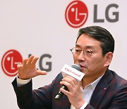 조주완 LG전자 사장 "신규 투자 2배 확대"…한계 돌파 총력