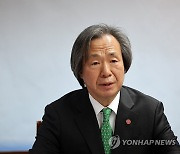 발언하는 정기석 국민건강보험공단 이사장