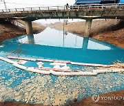 오염된 하천을 살리기 위해